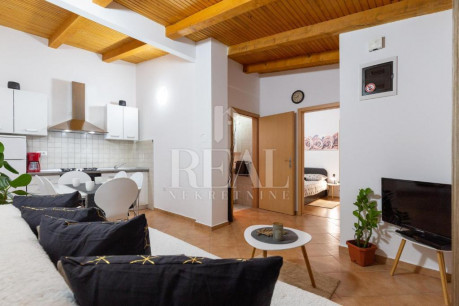 House, 165m², Plot 548m²