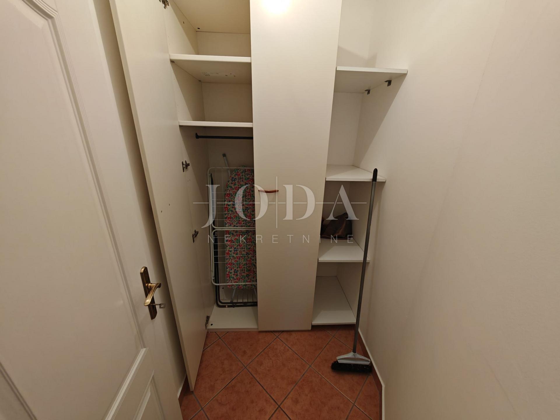 3-locale, Appartamento, 65m², 1 Piano