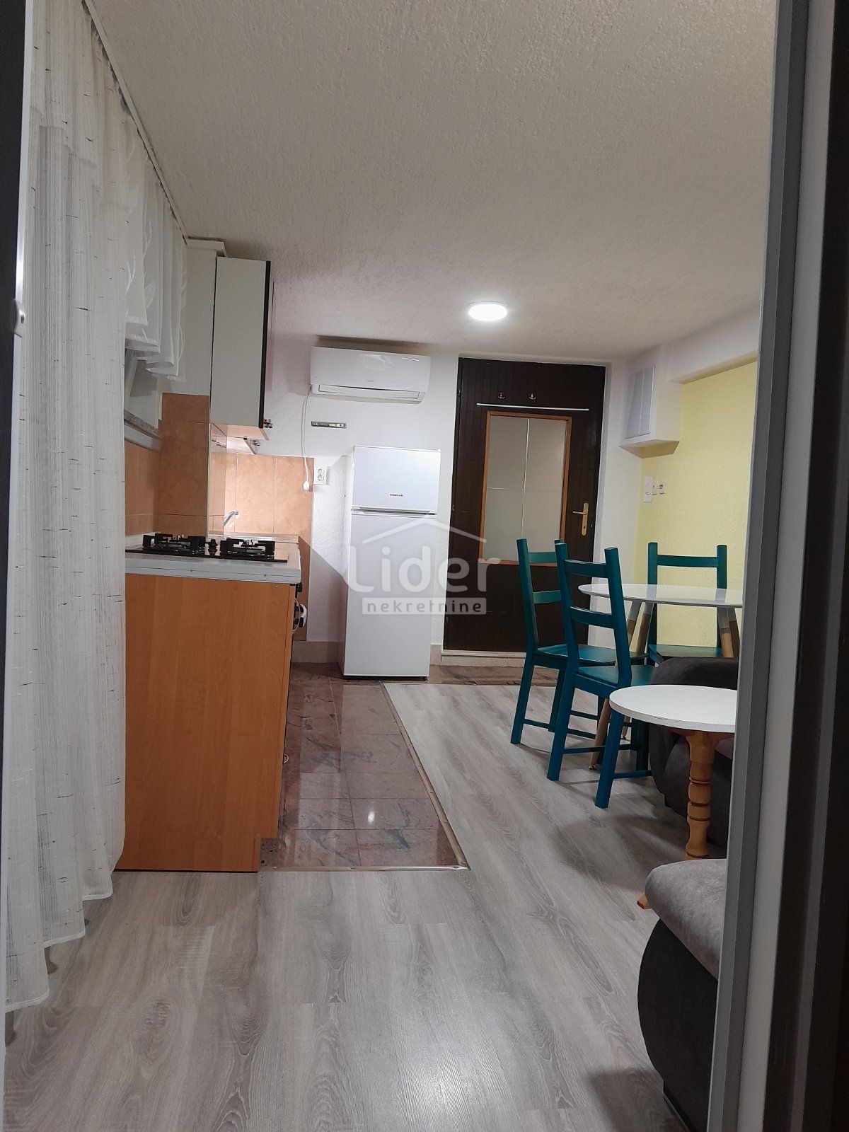 2-Zi., Wohnung, 40m², 1 Etage