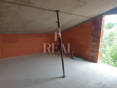 4-locale, Appartamento, 143m²