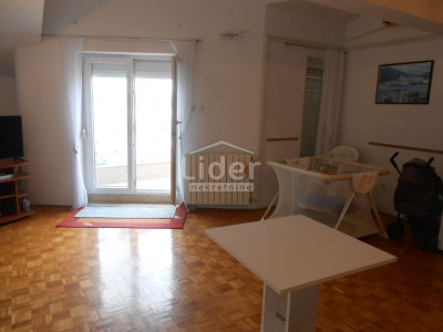 3-locale, Appartamento, 82m², 4 Piano