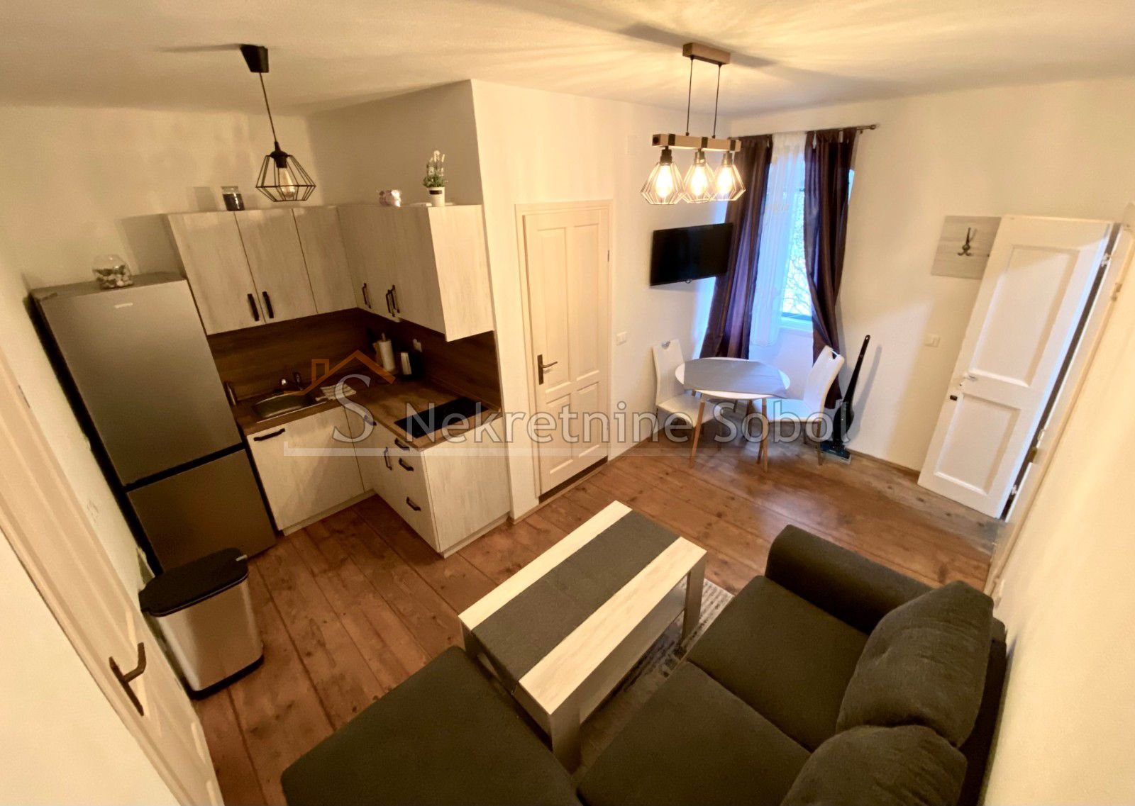 House, 180m², Plot 525m²