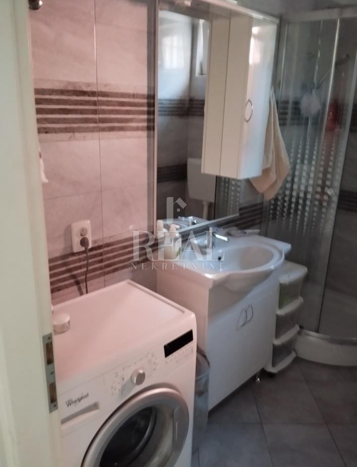 2-Zi., Wohnung, 40m², 1 Etage