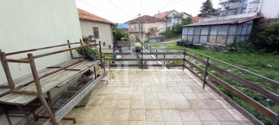 House, 371m², Plot 0m²