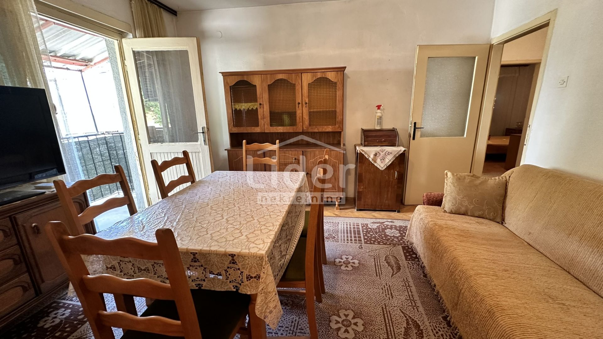 3 rooms, Apartment, 80m², 3 Floor