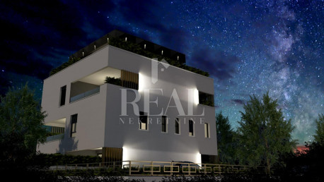 4-locale, Appartamento, 103m², 1 Piano