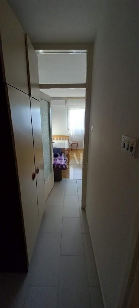 1 rooms, Apartment, 25m², 4 Floor