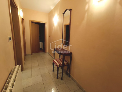 6-locale, Appartamento, 210m²