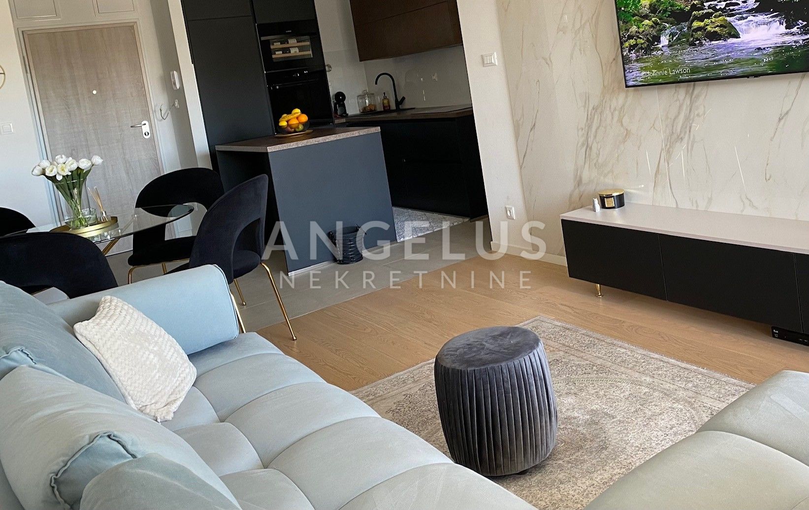 2-Zi., Wohnung, 65m², 4 Etage