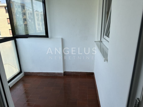 1 rooms, Apartment, 40m², 4 Floor