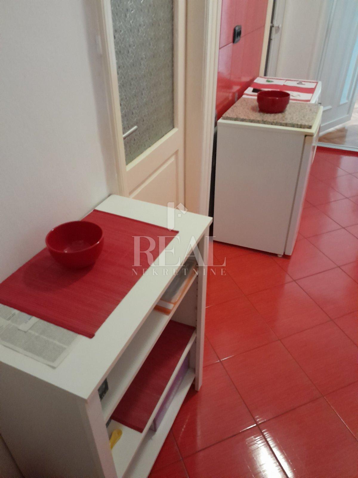 3 rooms, Apartment, 20m², 3 Floor