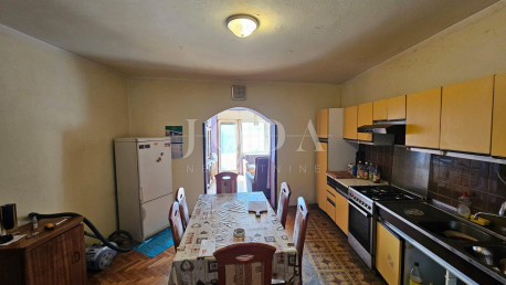 4 rooms, Apartment, 86m², 1 Floor