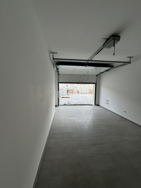 Haus, 213m², Grundstück 300m²