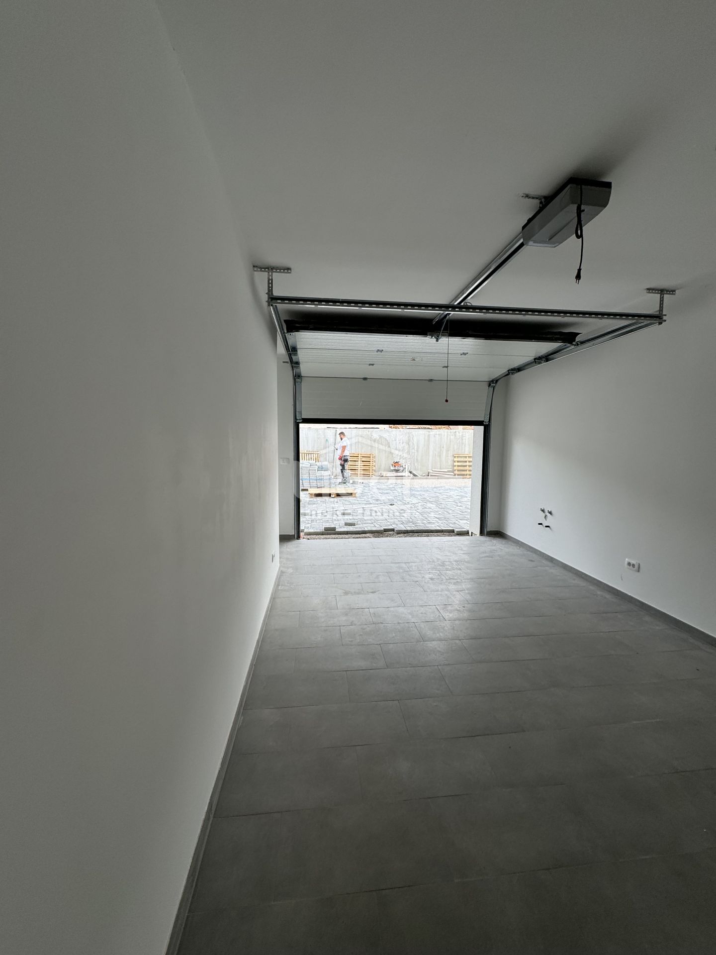 4-locale, Appartamento, 213m², 1 Piano