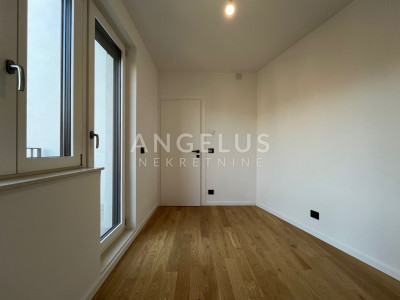 4 rooms, Apartment, 122m², 2 Floor