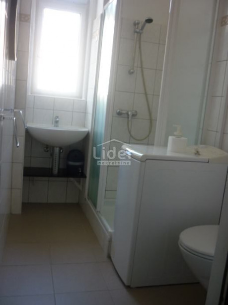 3 rooms, Apartment, 75m², 2 Floor