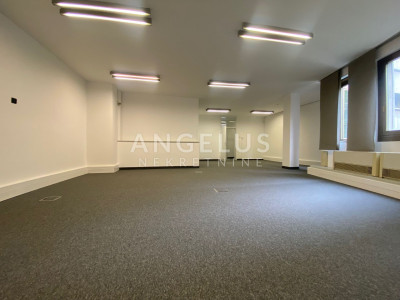 270m², Office, 1 Floor