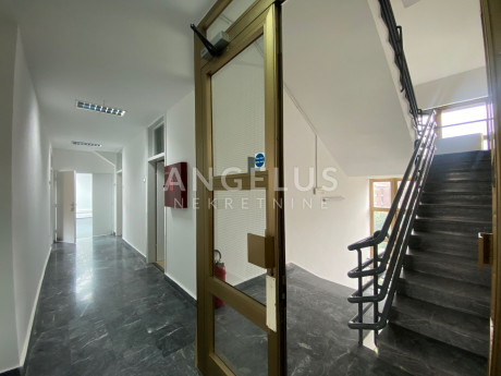 270m², Office, 1 Floor