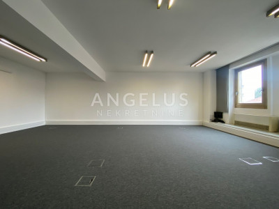 270m², Office, 1 Floor