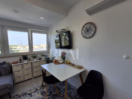 3-locale, Appartamento, 61m², 6 Piano