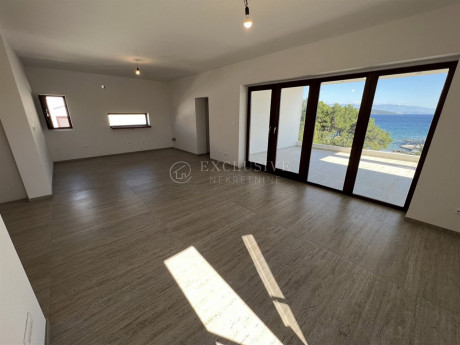 4-locale, Appartamento, 100m², 2 Piano