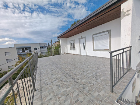 2-locale, Appartamento, 40m², 1 Piano