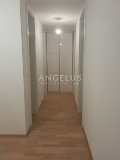 3-locale, Appartamento, 71m², 2 Piano