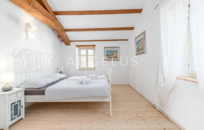 Haus, 106m², Grundstück 500m²