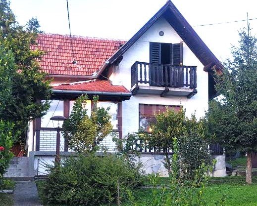 House, 130m², Plot 592m²