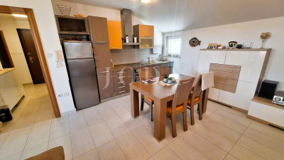 3-locale, Appartamento, 79m², 2 Piano