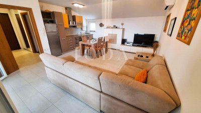 3-locale, Appartamento, 79m², 2 Piano