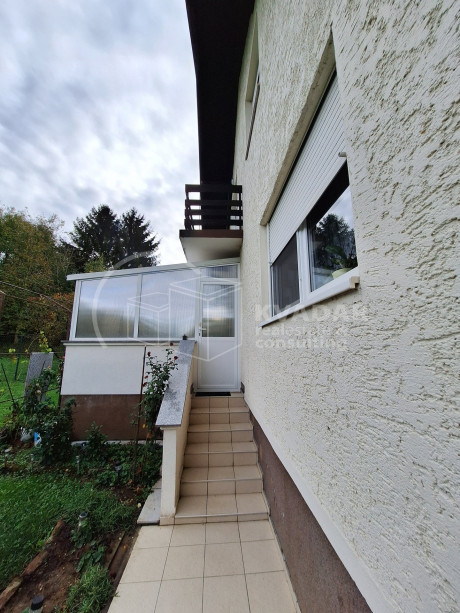 Casa, 144m², Terreno 386m²