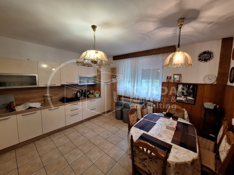 House, 144m², Plot 386m²