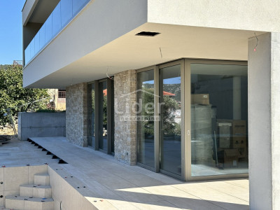 Casa, 229m², Terreno 571m²