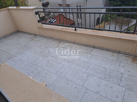 4-locale, Appartamento, 105m², 1 Piano