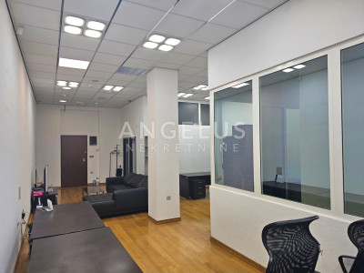 81m², Office, 1 Floor