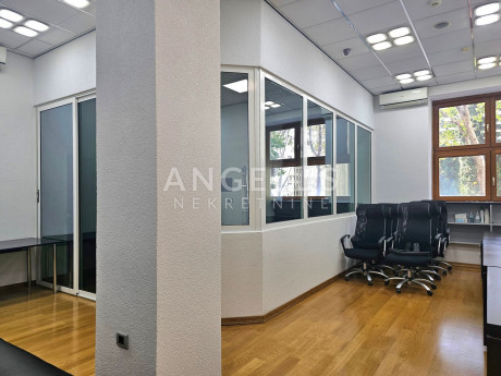 81m², Office, 1 Floor