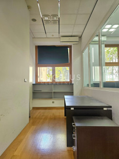 81m², Office, 1 Floor