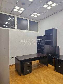 81m², Office, 1 Floor