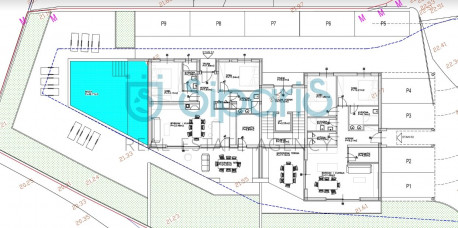 1315m², Plot