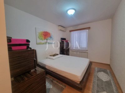 4 rooms, Apartment, 182m²