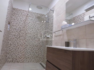 3-locale, Appartamento, 76m², 2 Piano