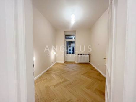 4-locale, Appartamento, 102m², 2 Piano