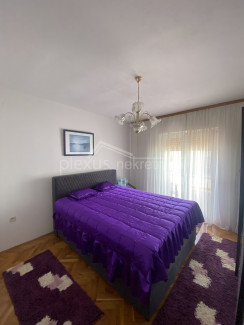 House, 183m², Plot -m²