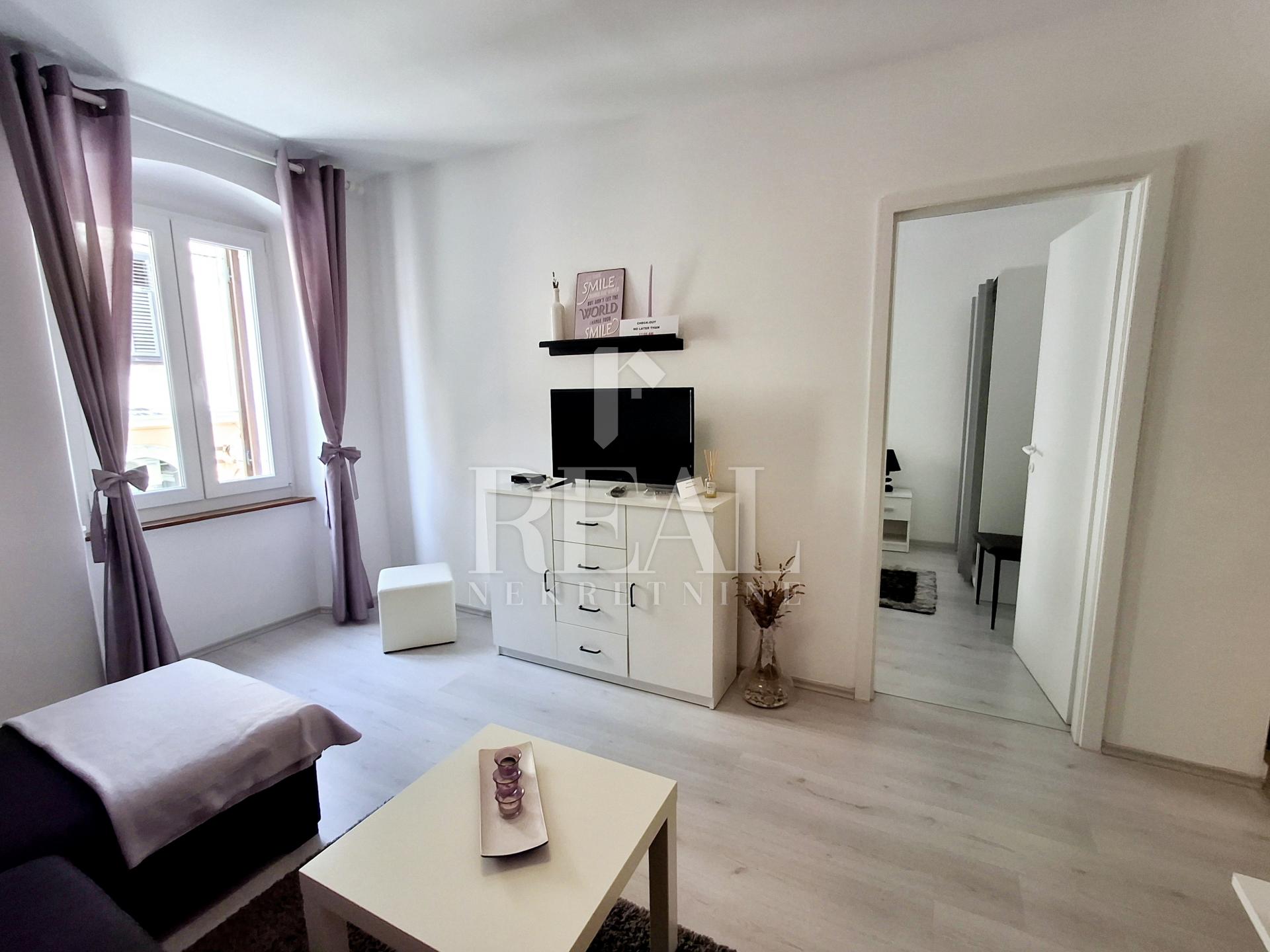 2-Zi., Wohnung, 38m², 1 Etage