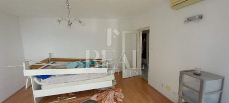 4-locale, Appartamento, 74m², 6 Piano