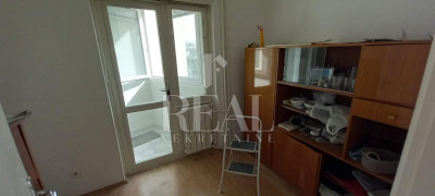 4 rooms, Apartment, 74m², 6 Floor