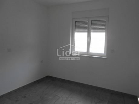 3-locale, Appartamento, 70m², 1 Piano