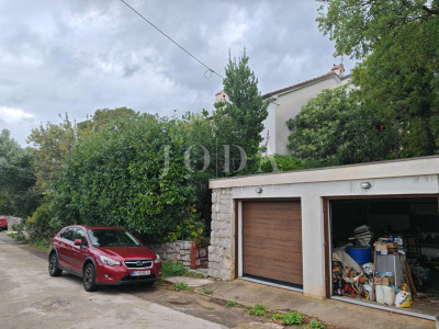 House, 200m², Plot 800m²