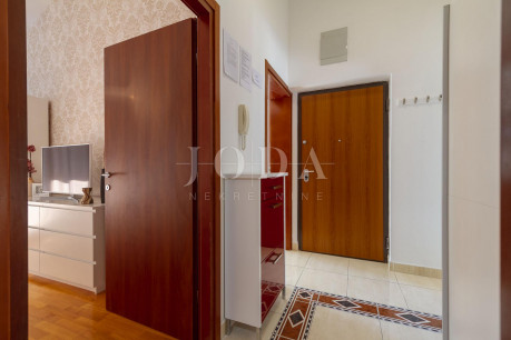 3-locale, Appartamento, 57m², 2 Piano